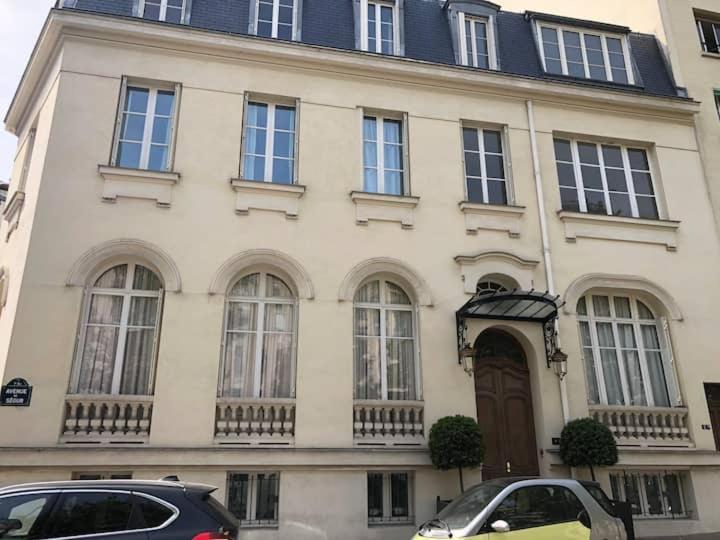 Appartement Paris 7Eme Invalides/ Tour Eiffel 1Er Etage Exterior foto